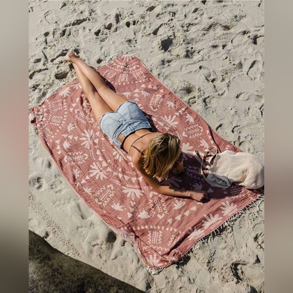 Sand Cloud Bath Nwt Sand Cloud Blanketboho Gypsy Xl Towel Poshmark